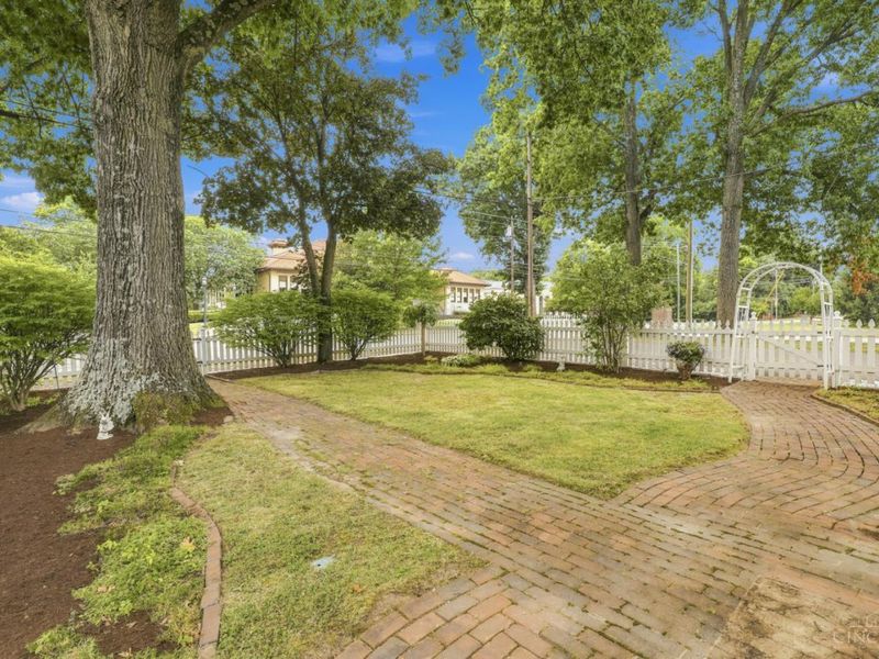 935 Congress Avenue, Glendale, OH 45246 Photo 5
