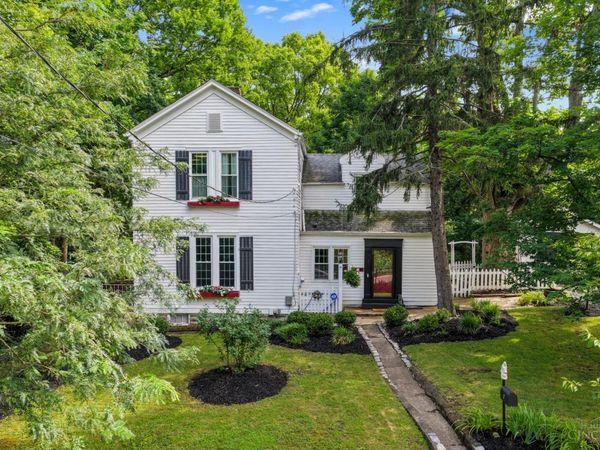 7 Ritchie Avenue, Wyoming, OH 45215