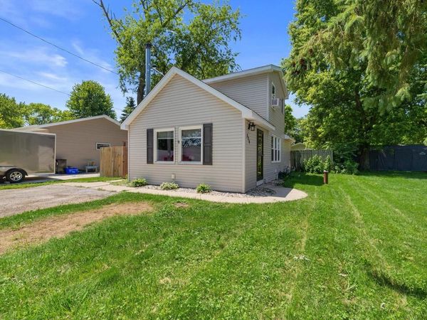 326 Woodlawn AVENUE, Burlington, WI 53105