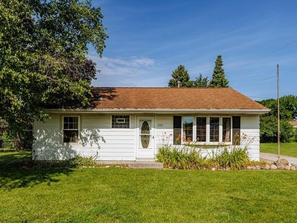 7191 S 37th PLACE, Franklin, WI 53132