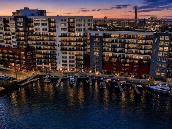 106 W Seeboth STREET, Unit 920, Milwaukee, WI 53204