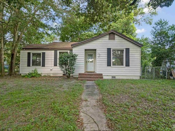 119 Manchester St, Pensacola, FL 32507