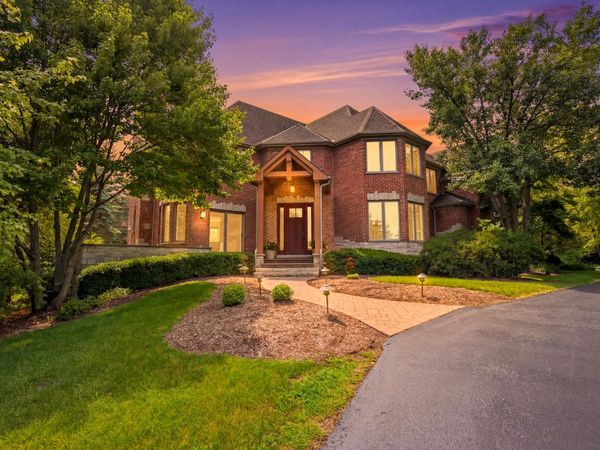 39542 Orchard Bluff Lane, Wadsworth, IL 60083