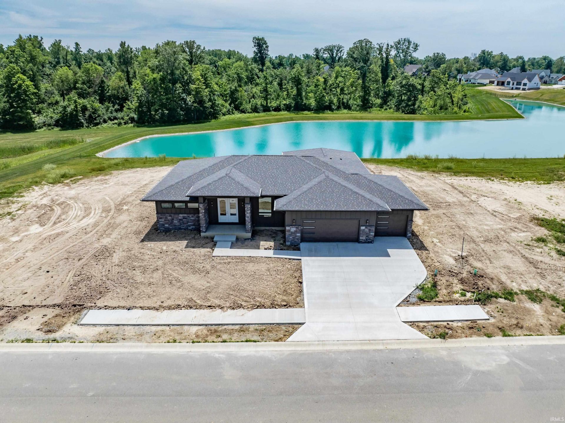 10419 Chestnut Creek Boulevard, Fort Wayne, IN 46814 Main Photo