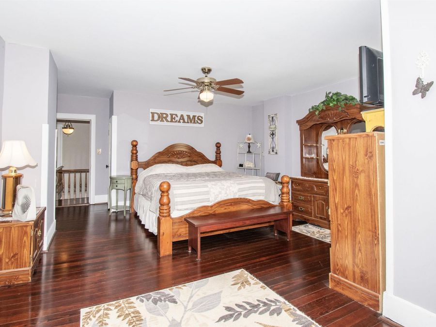 Property Image 37