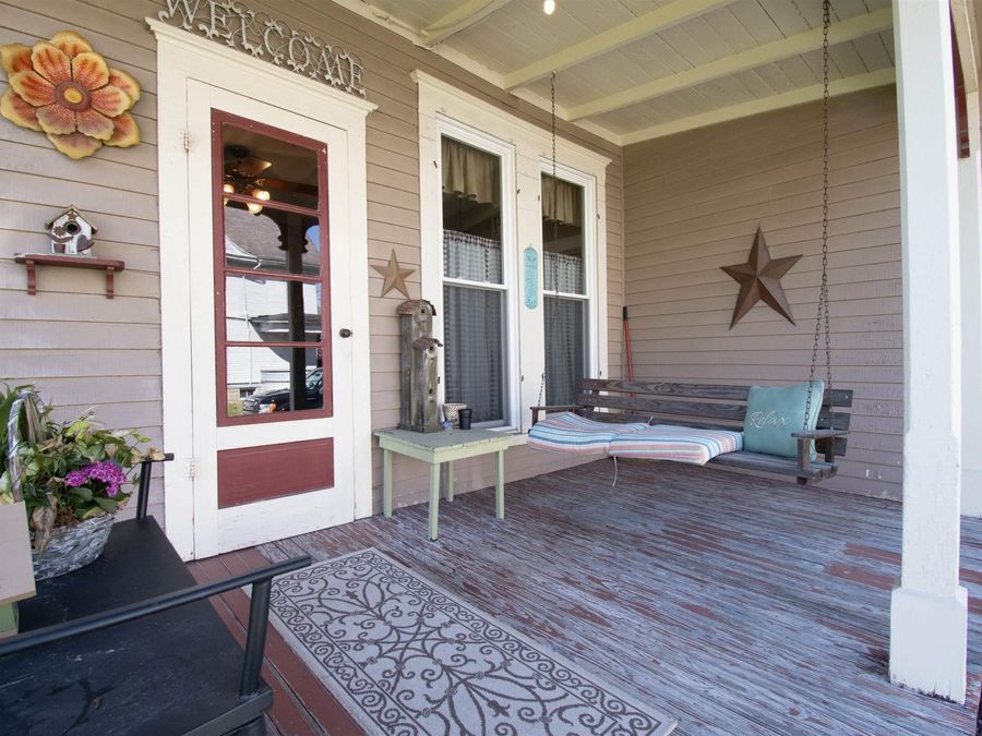 Property Image 6