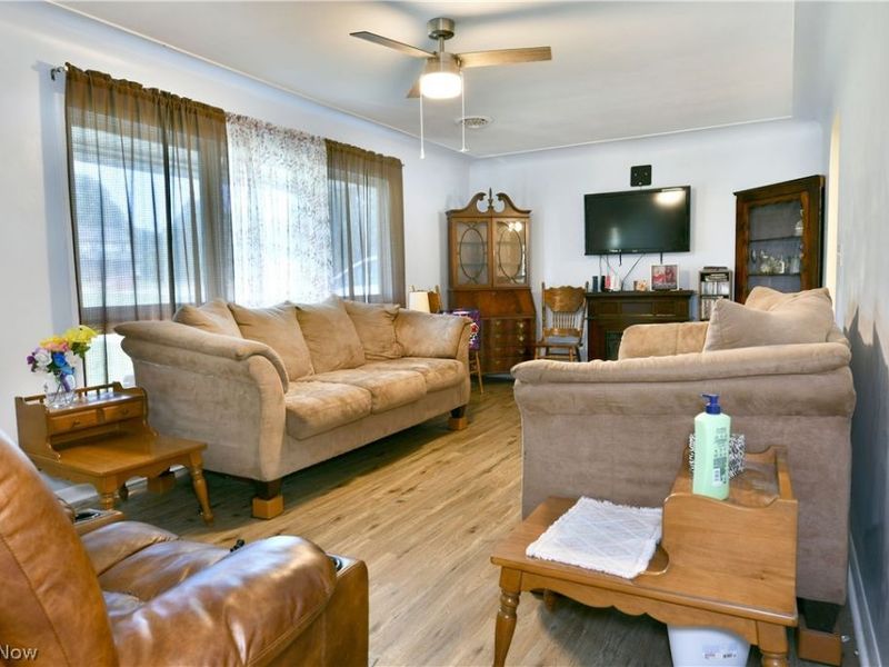 159 N Canfield Niles Road, Austintown, OH 44515 Photo 21