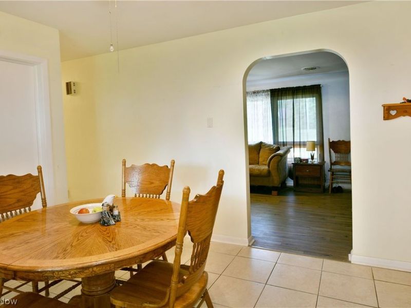 159 N Canfield Niles Road, Austintown, OH 44515 Photo 31