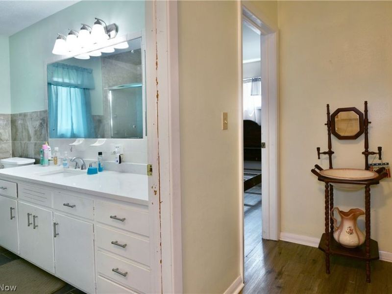 159 N Canfield Niles Road, Austintown, OH 44515 Photo 36