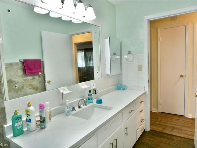 159 N Canfield Niles Road, Austintown, OH 44515 Photo 40