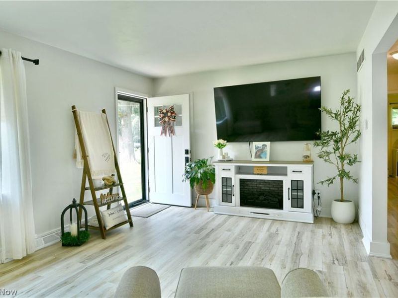 4790 Scott Street, Newton Falls, OH 44444 Photo 15