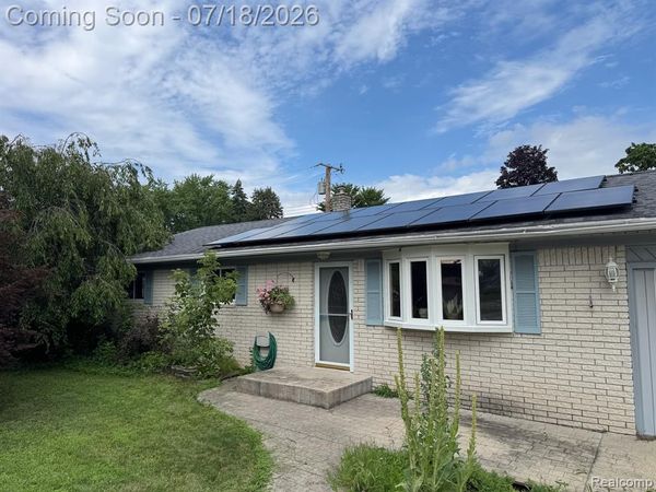 46030 Huling Street, Shelby Twp, MI 48317