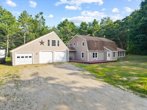 377 River Road , Bowdoinham, ME 04008