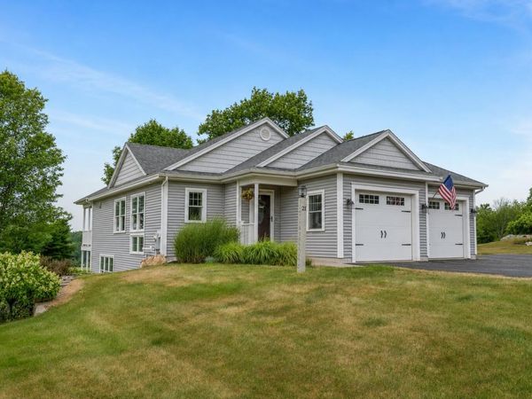 21 Callaway Drive , Unit 9, Gray, ME 04039