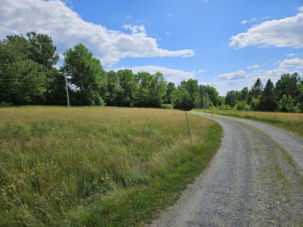 63 Fisher Road , Holden, ME 04429