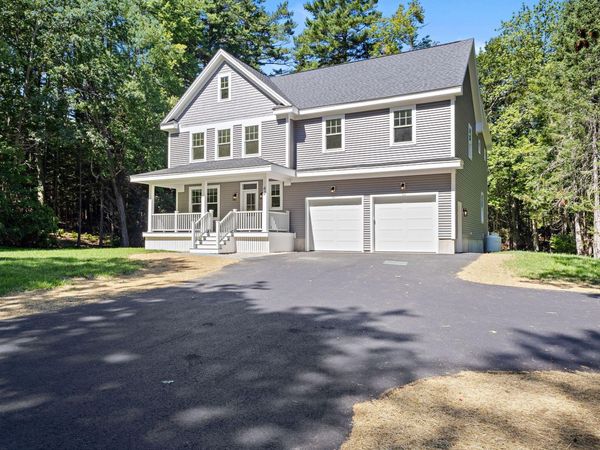62 Sisquisic Trail, Yarmouth, ME 04096