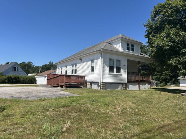 1087 Main Street , Sanford, ME 04073