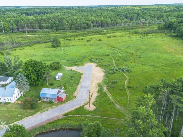 13 Bumblebee Road , Gorham, ME 04038
