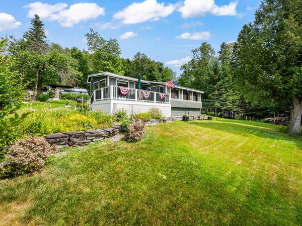 2 Lynn Way , Rangeley, ME 04970