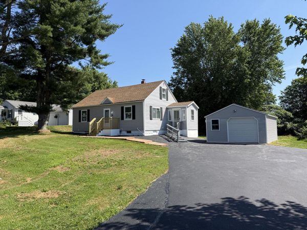26 Clay Road , Gorham, ME 04038