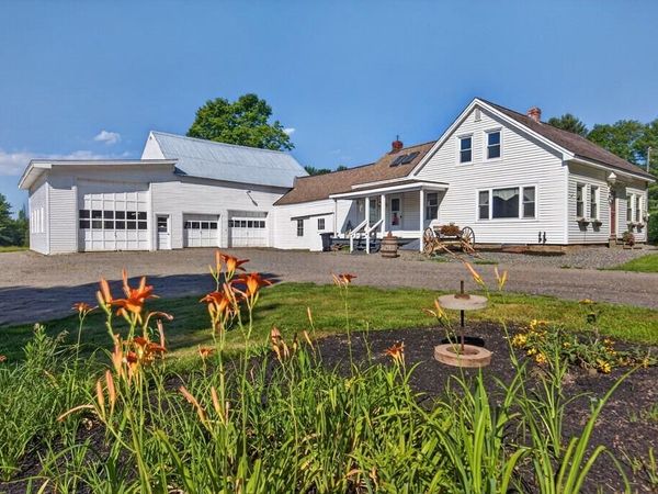 4368 Union Street , Levant, ME 04456