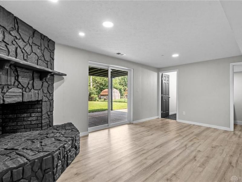 333 Ellenwood Drive, West Carrollton, OH 45449 Photo 24