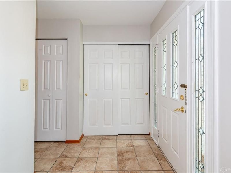 8517 Cameo Lane, Huber Heights, OH 45424 Photo 7