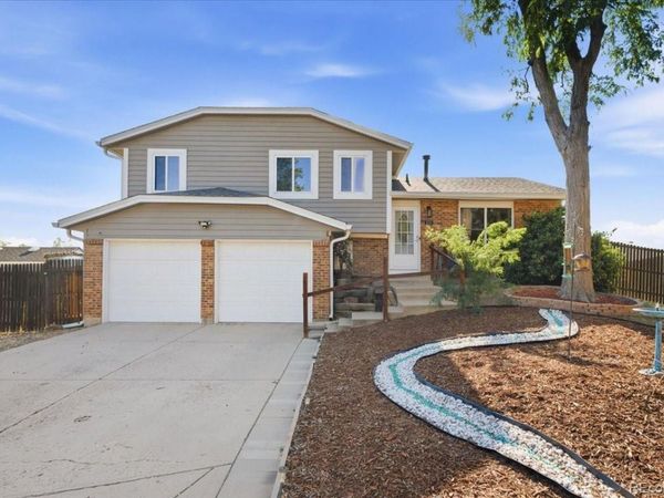 1717 S Mobile Street , Aurora, CO 80017