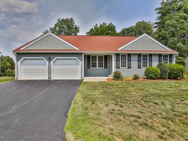 4 Myopia Lane, Nashua, NH 03063