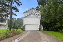 1936 Chestnut Oak Lane photo 4