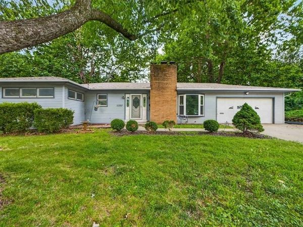 11703 E 39th Street, Independence, MO 64052