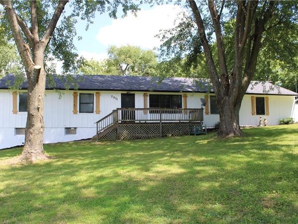 2511 N Yocum Road, Independence, MO 64058