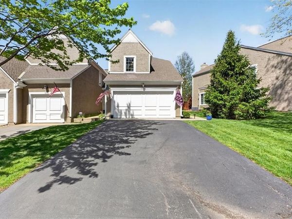 6716 W 126th Street, Overland Park, KS 66209