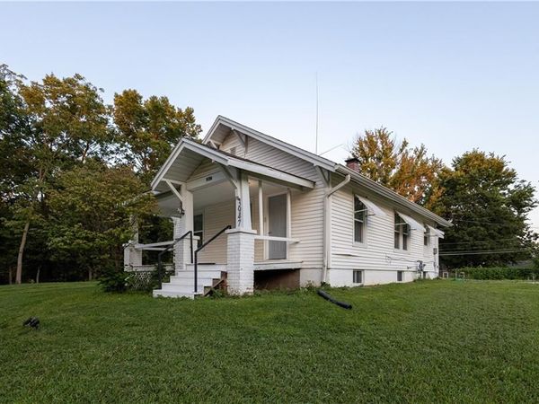 3947 N Bales Avenue, Kansas City, MO 64117