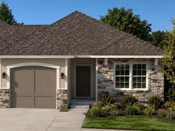 1904 Shellbark Street, Raymore, MO 64083