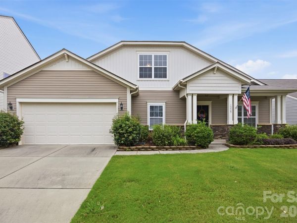 1235 Tranquil Falls Lane , Matthews, NC 28104