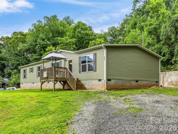 395 Old US 19 23 Highway , Candler, NC 28715