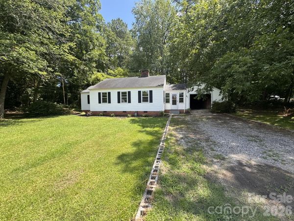 1250 Hampton Grace Avenue , Lancaster, SC 29720