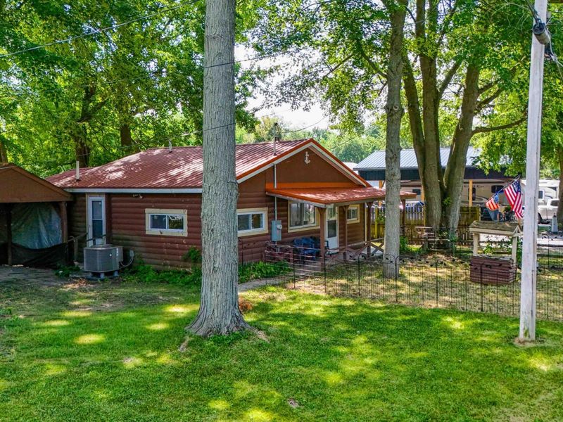 11292 Hiawatha Path, Lakeview, OH 43331 Photo 1