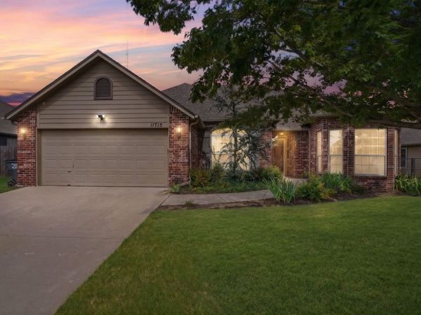 11715 S 105th East Avenue, Bixby, OK 74008