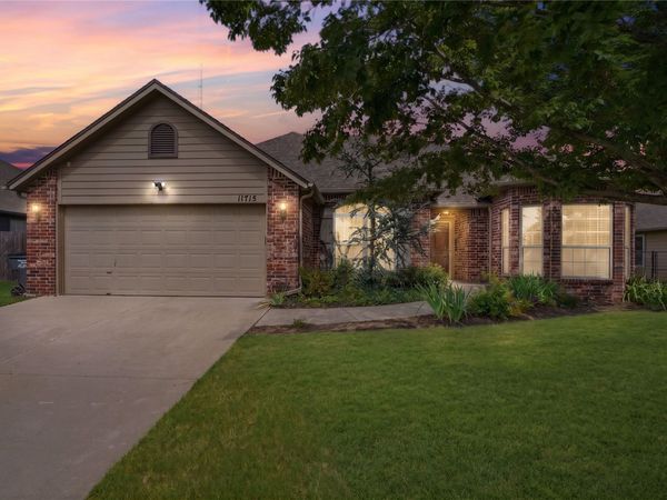 11715 S 105th East Avenue, Bixby, OK 74008
