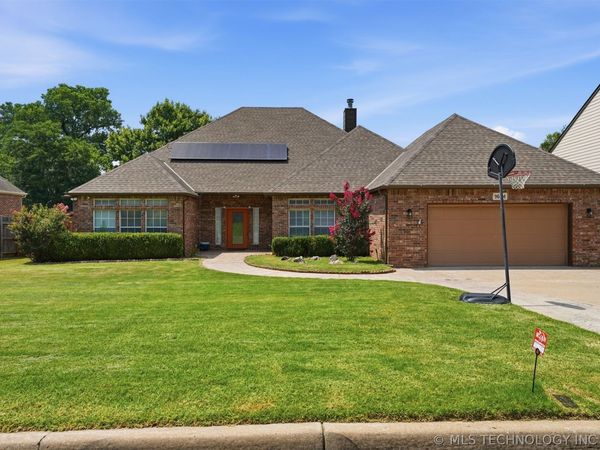 9624 S 67th East Avenue , Tulsa, OK 74133