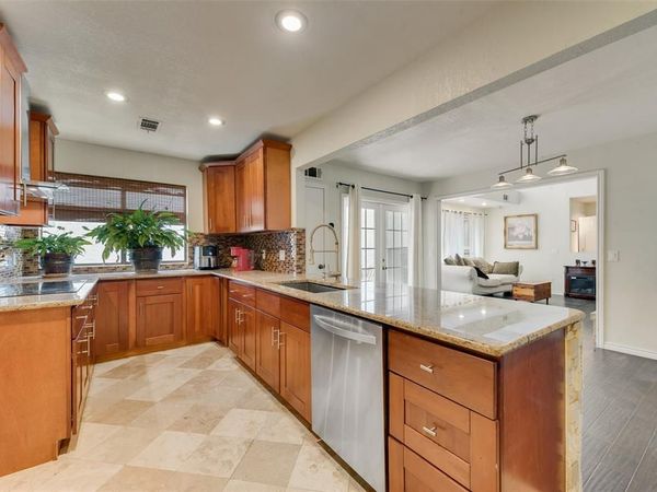 17113 Upper Bay Road, Addison, TX 75001