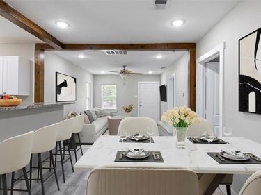 923 Hartsdale Drive, Dallas, TX 75211