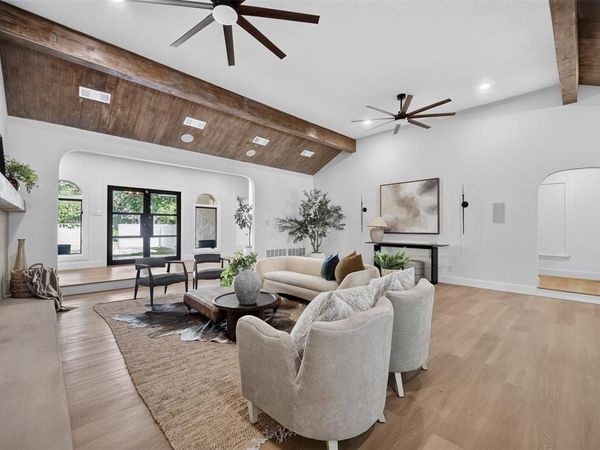 3713 Granada Trail , Denton, TX 76205