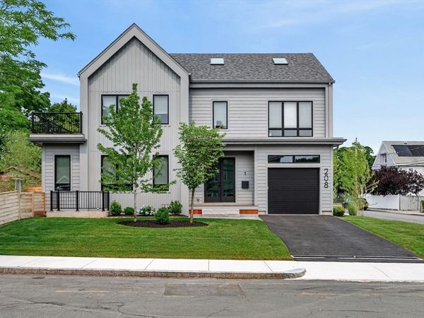 208 Chapel, Unit 1, Newton, MA 02458