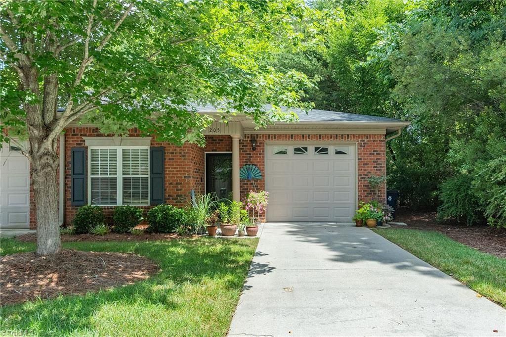 205 Chickadee Drive, Lexington, NC 27292 Main Photo