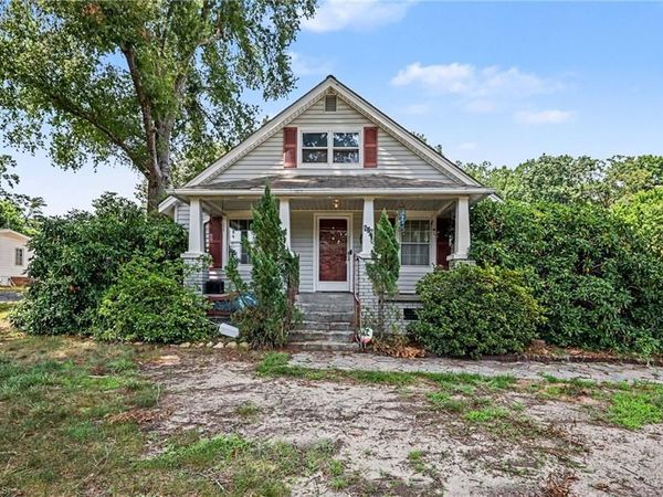 820 Walker Street, Reidsville, NC 27320