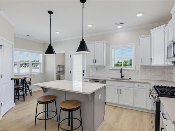 1403 Prospect Hill Street, Kernersville, NC 27284