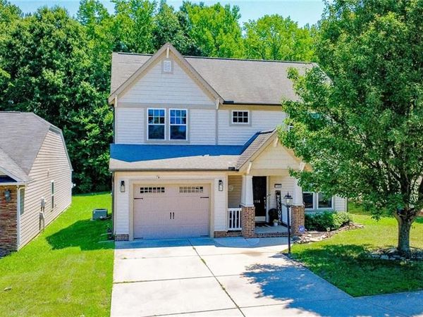 1156 Waterlyn Drive , Greensboro, NC 27405